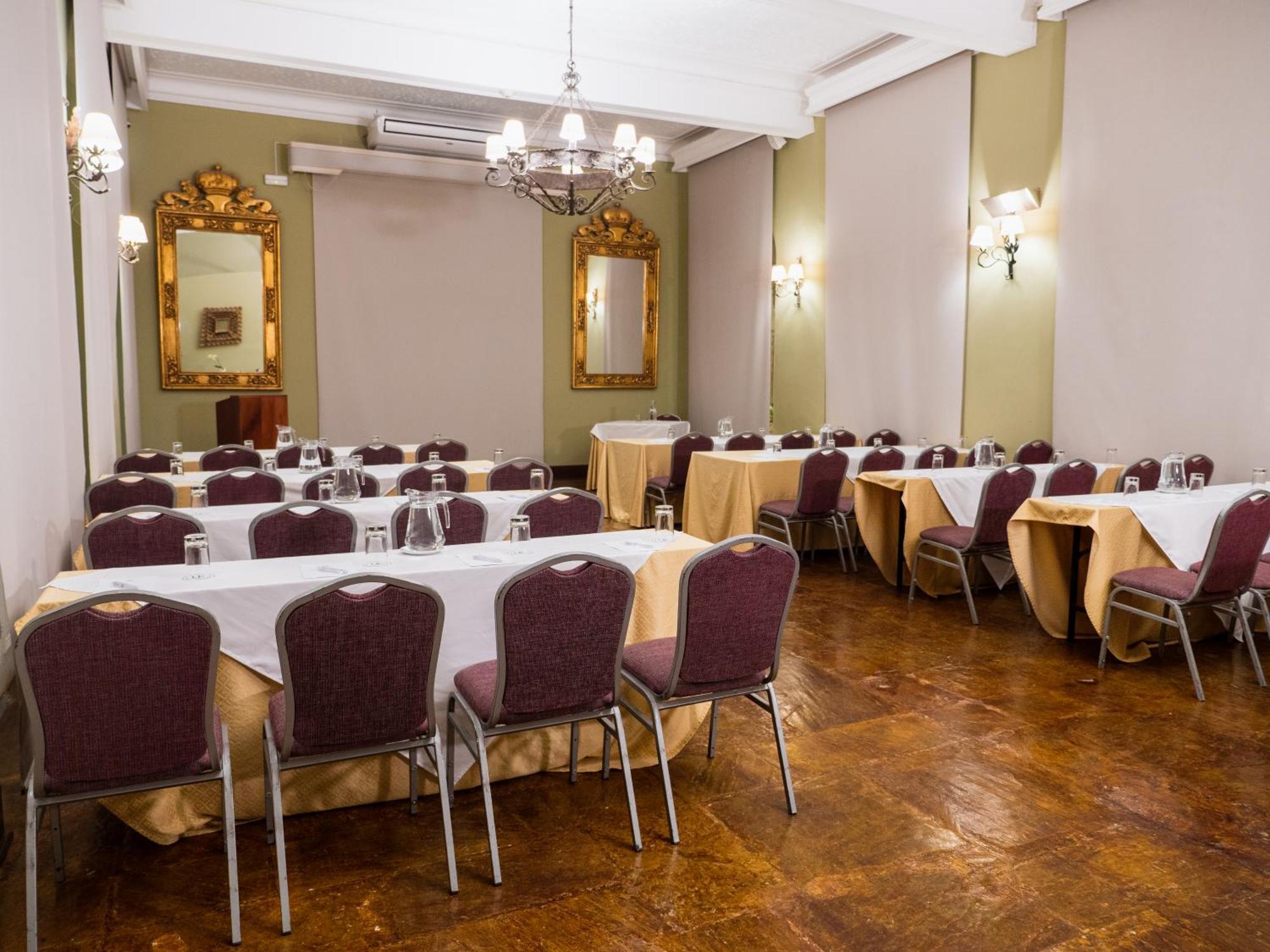 Lp Los Portales Hotel Piura Exteriér fotografie